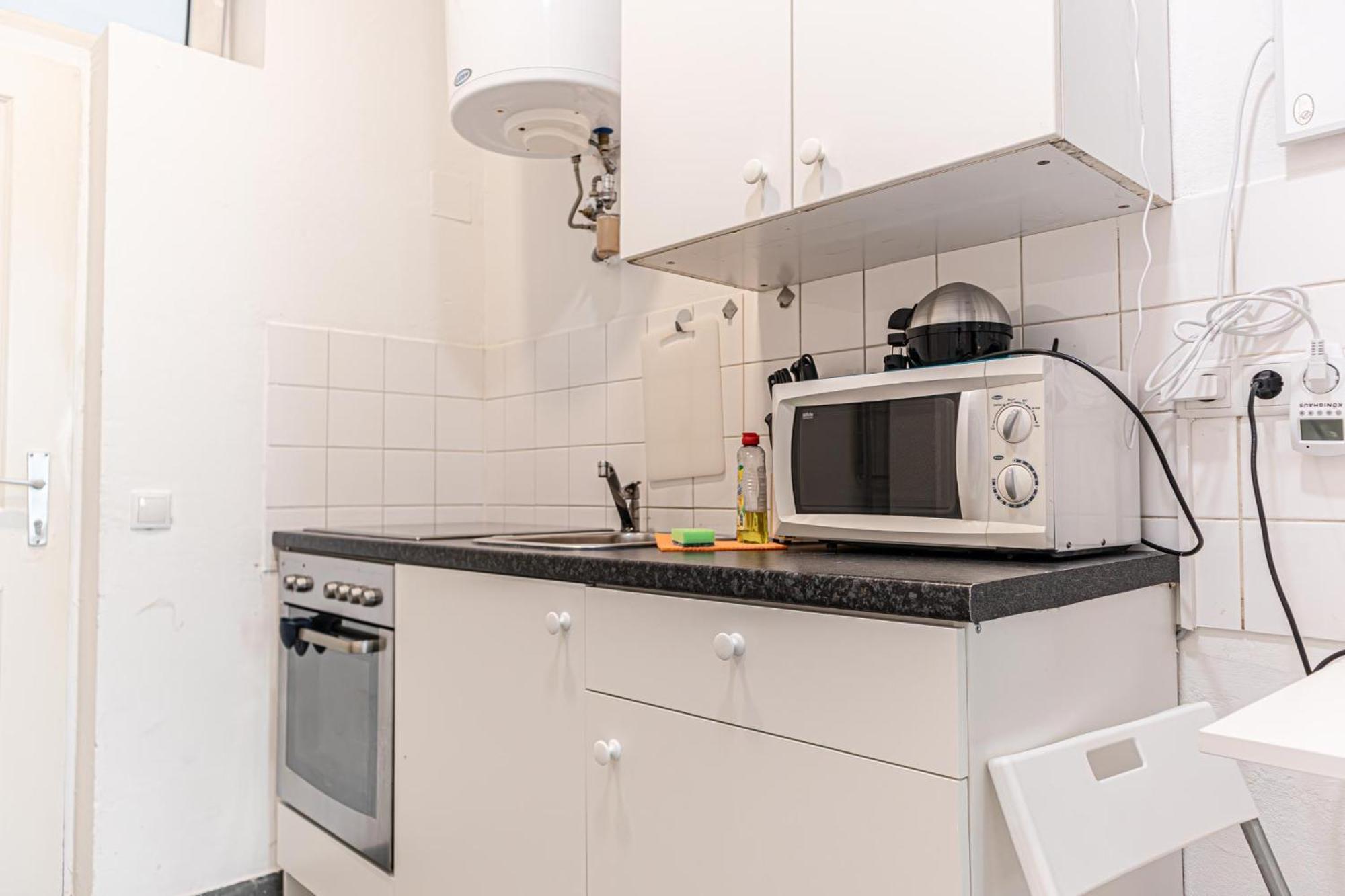 Welcoming 1Br Apt- Near U6 Station Am Schoepfwerk Vienna Esterno foto